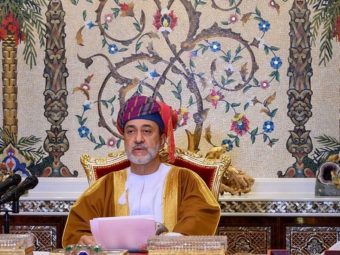 His Majesty calls to adjourn first annual session of Council of Oman