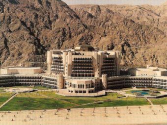 Oman’s hotel revenue drops 24% as of end of March 2020