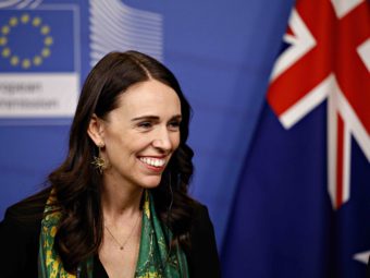 World: New Zealand states it is COVID-19-free, lifts all restrictions