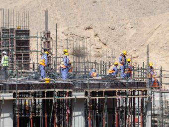 Oman: Workers federation records 16 labour violations in 5 days