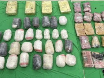 Oman: ROP seize 63 kg of contraband in Muttrah drug bust