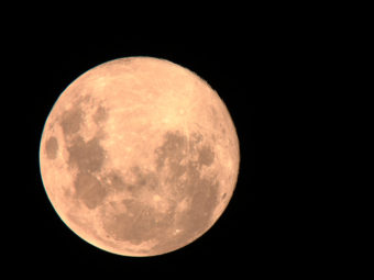 Omani Skies Expected To Witness A Pink Supermoon Tonight!