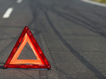 Two Deaths, Six Injuries in Car Accident Heading to Salalah