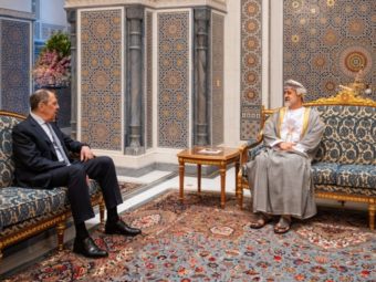 HM Sultan Haitham bin Tarik Receives Russian Foreign Minister at Al Barakah Palace