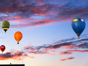 CAA Gives Initial Approval for Hot Air Balloons in Oman!